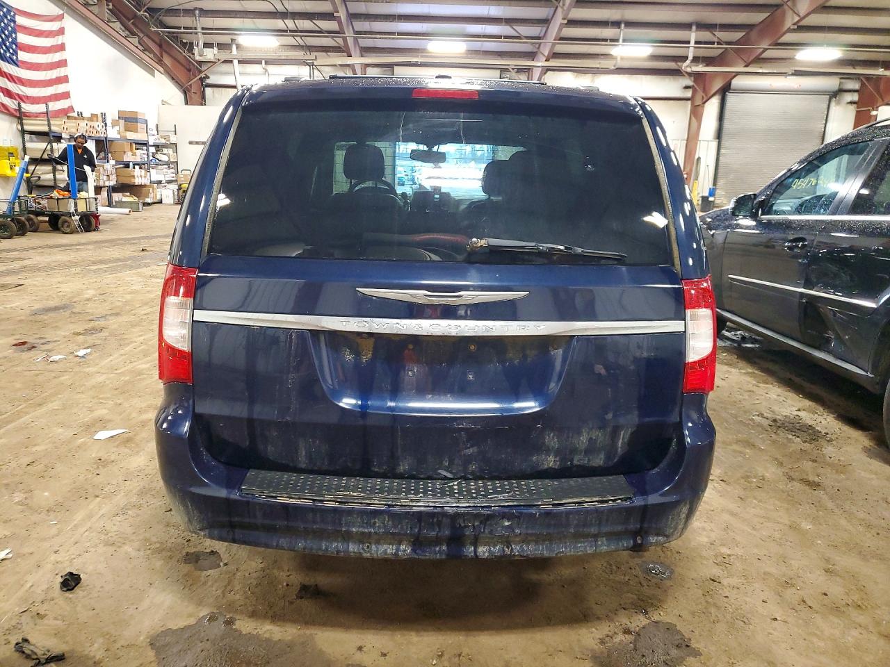 2013 CHRYSLER MINIVAN