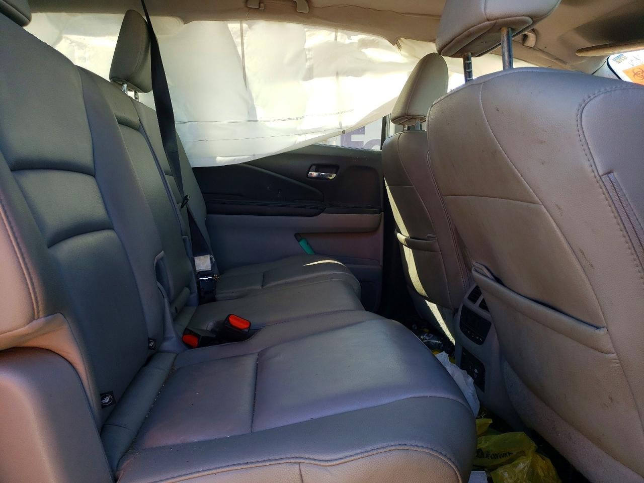2019 HONDA PILOT