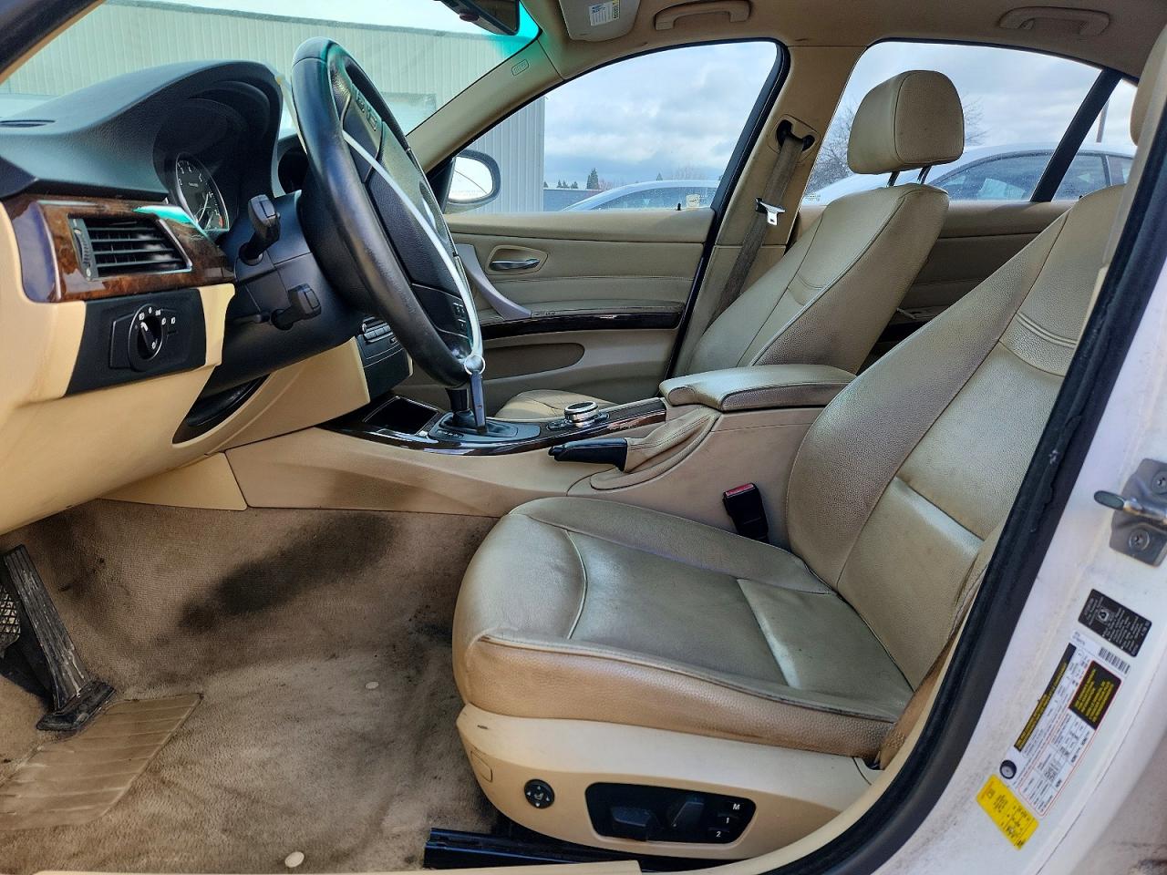 2010 BMW 3 SERIES