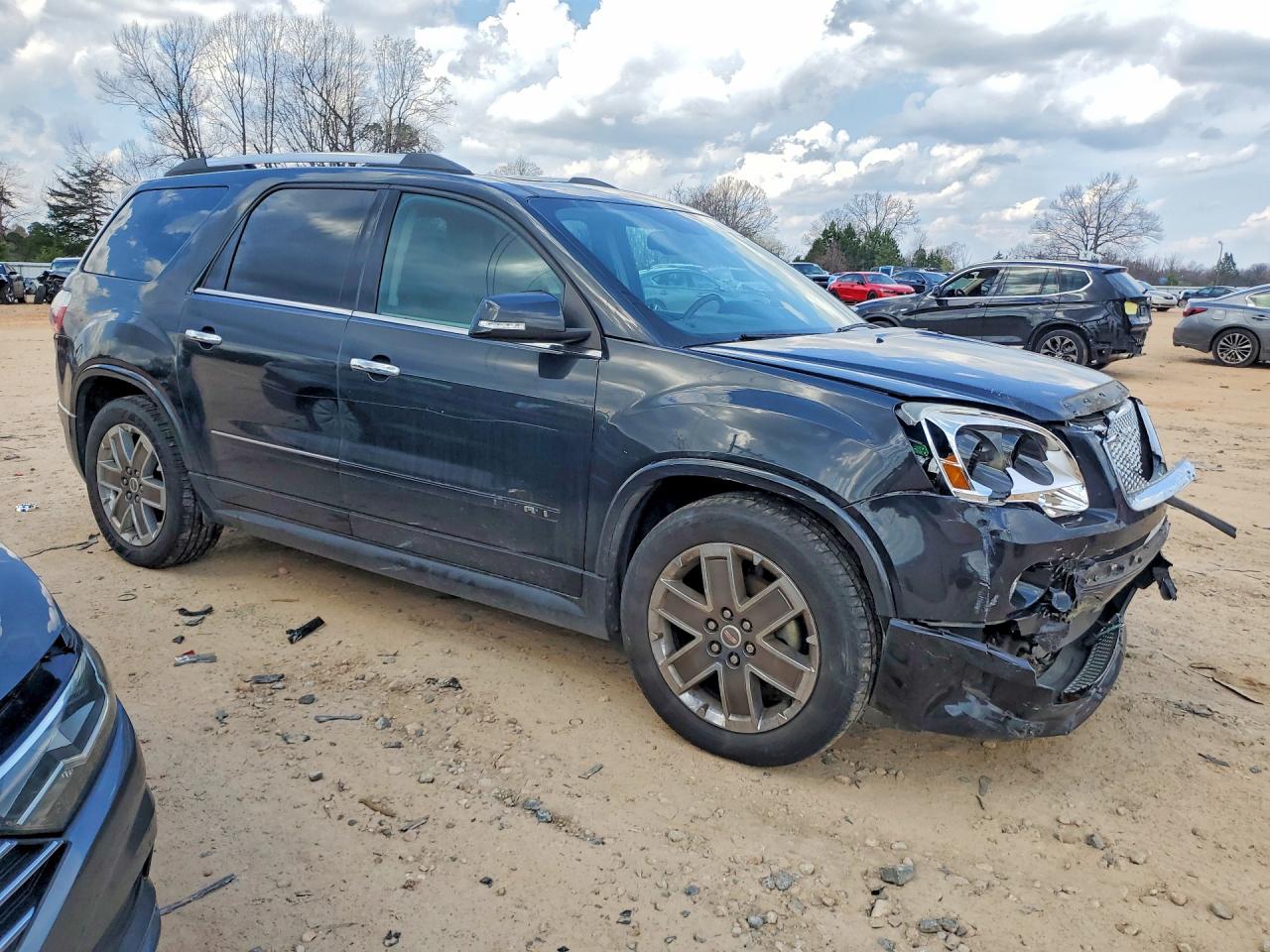 2012 GMC ACADIA DEN