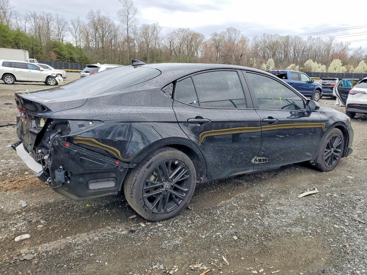 2025 TOYOTA CAMRY