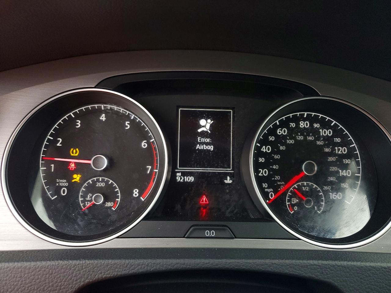 2016 VOLKSWAGEN GOLF