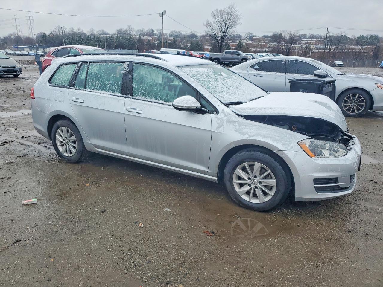 2016 VOLKSWAGEN GOLF