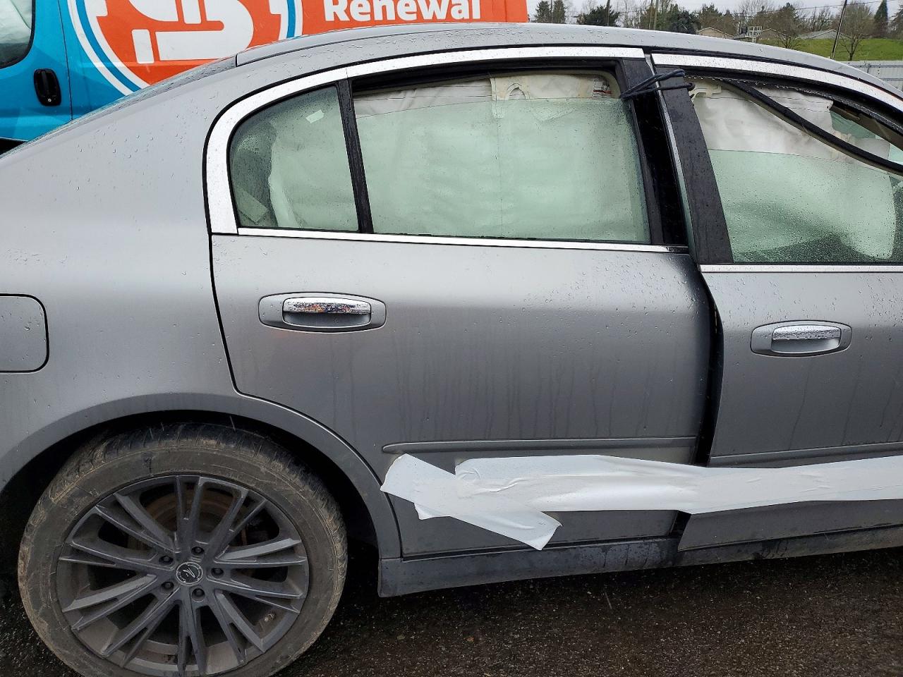 2004 INFINITI G35 BASE