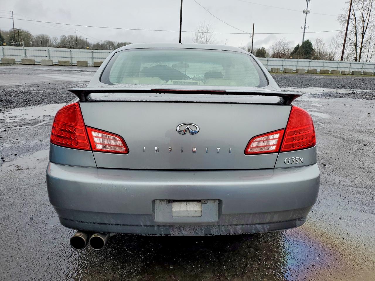 2004 INFINITI G35 BASE