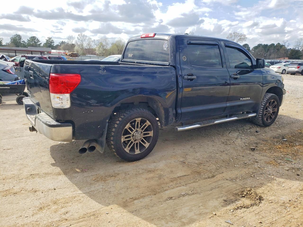 2012 TOYOTA TUNDRA