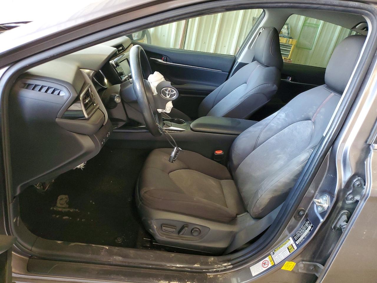 2019 TOYOTA CAMRY