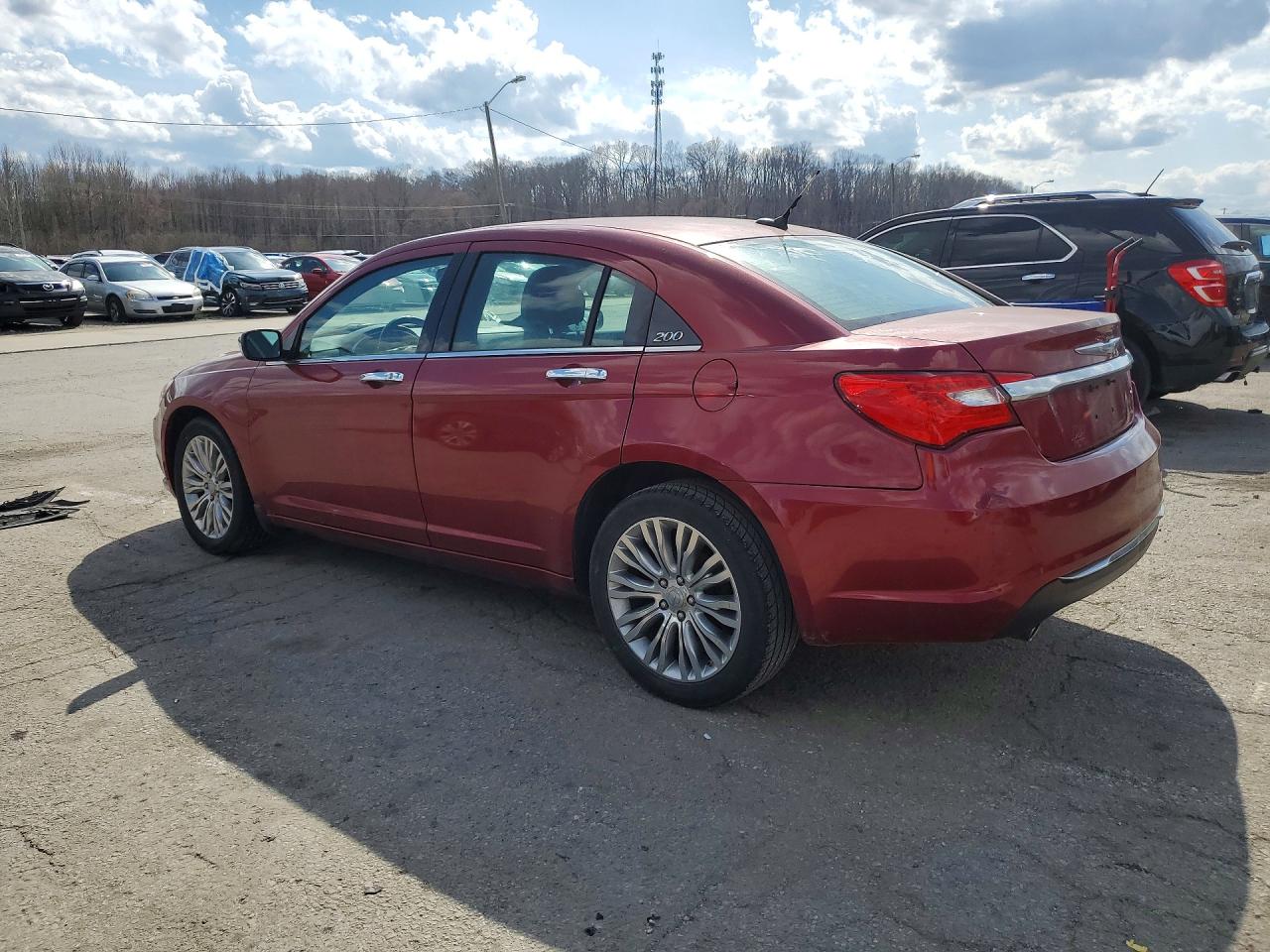 2013 CHRYSLER 200