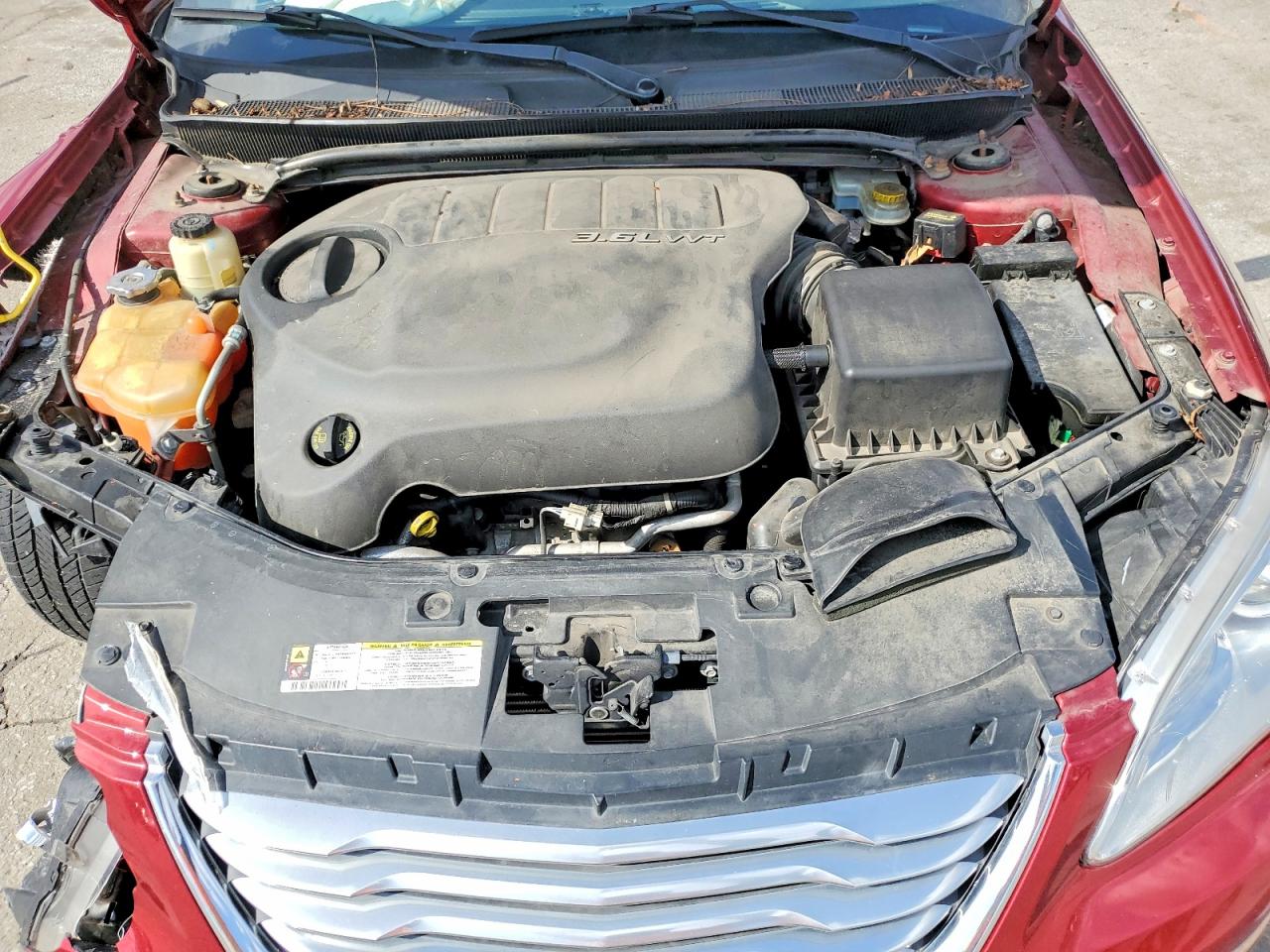 2013 CHRYSLER 200