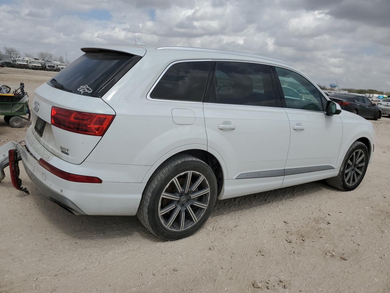 2017 AUDI Q7