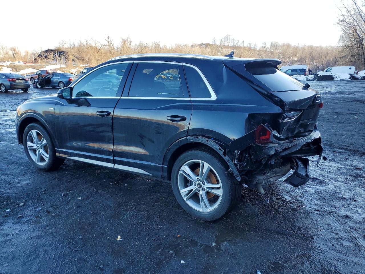 2021 AUDI Q3