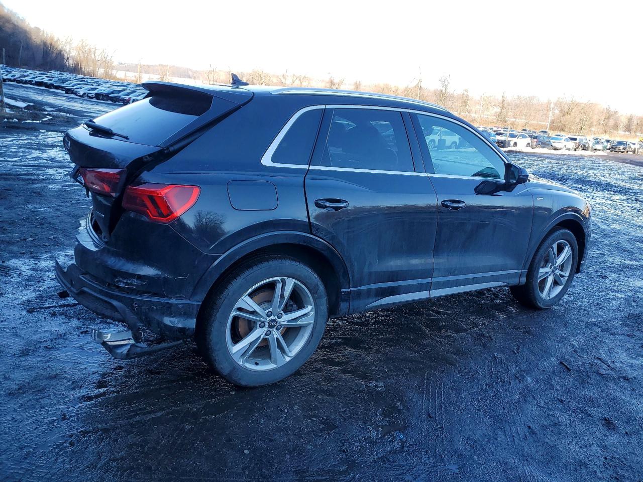 2021 AUDI Q3