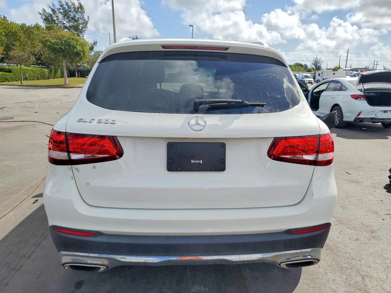 2018 MERCEDES-BENZ GLC-CLASS