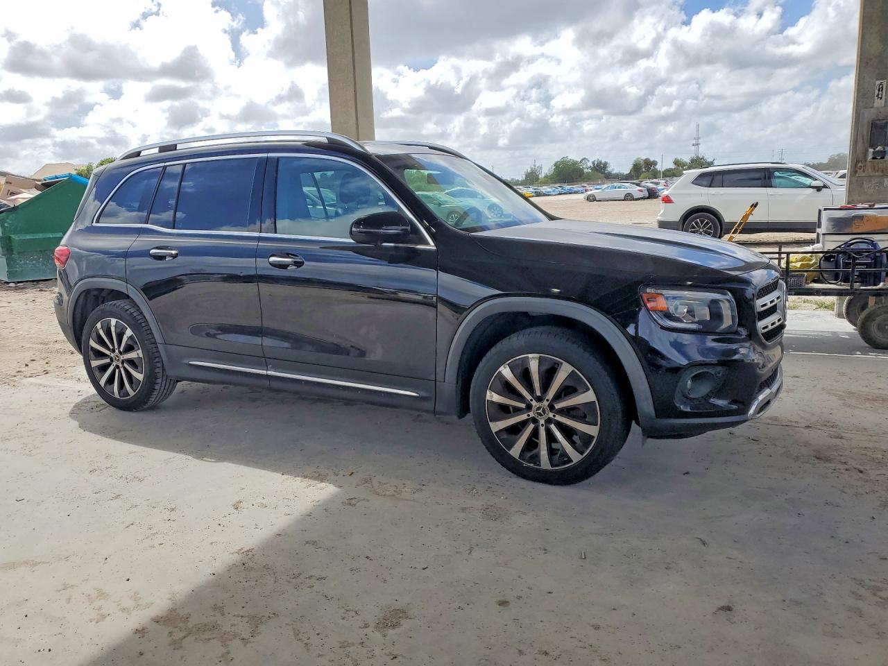 2021 MERCEDES-BENZ GLB-CLASS