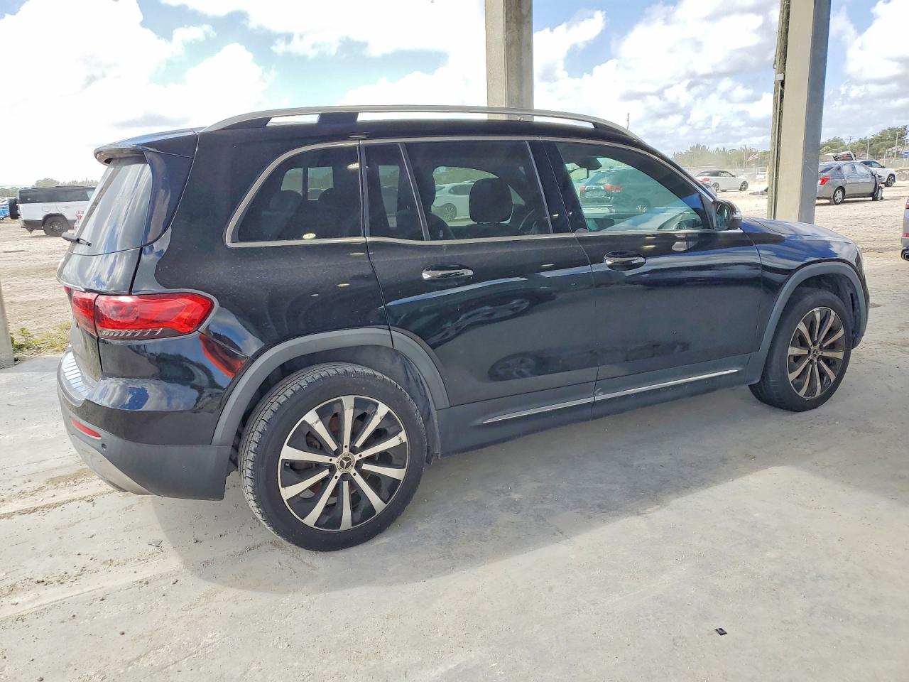 2021 MERCEDES-BENZ GLB-CLASS
