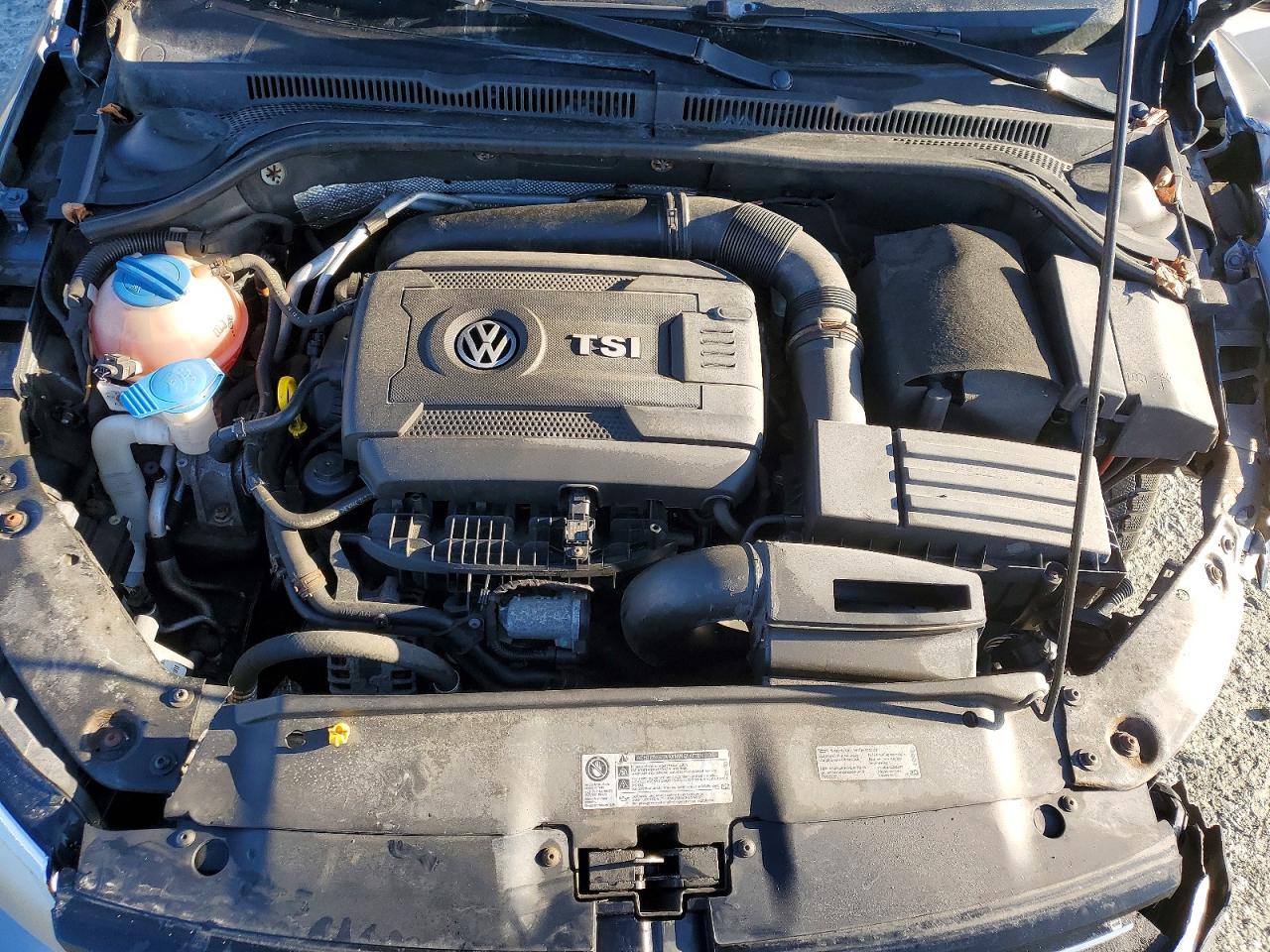 2014 VOLKSWAGEN JETTA
