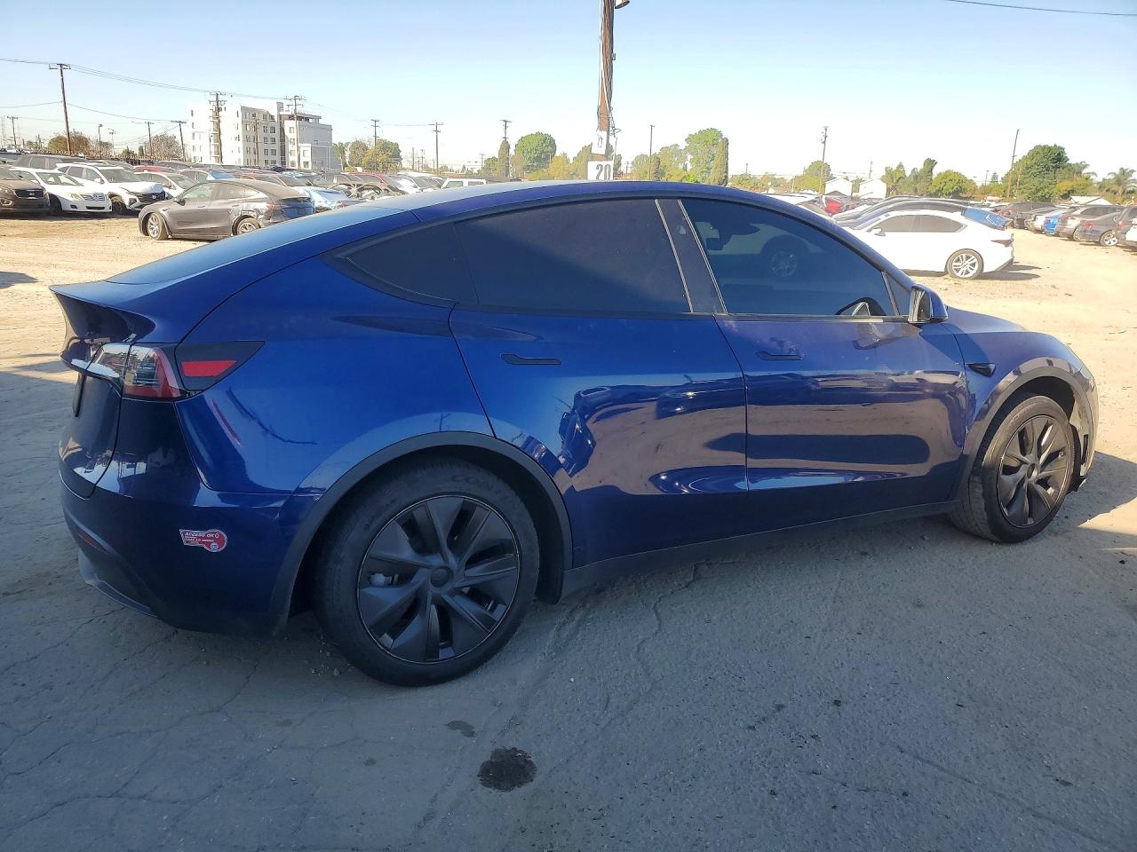 2024 TESLA MODEL Y