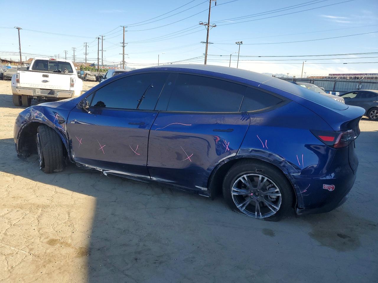 2024 TESLA MODEL Y