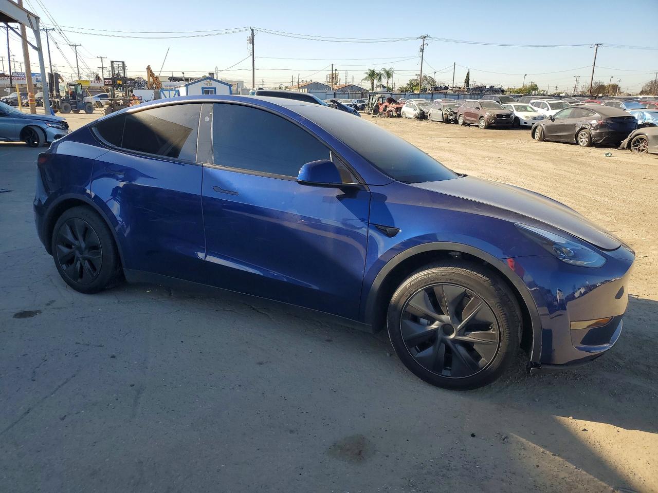 2024 TESLA MODEL Y