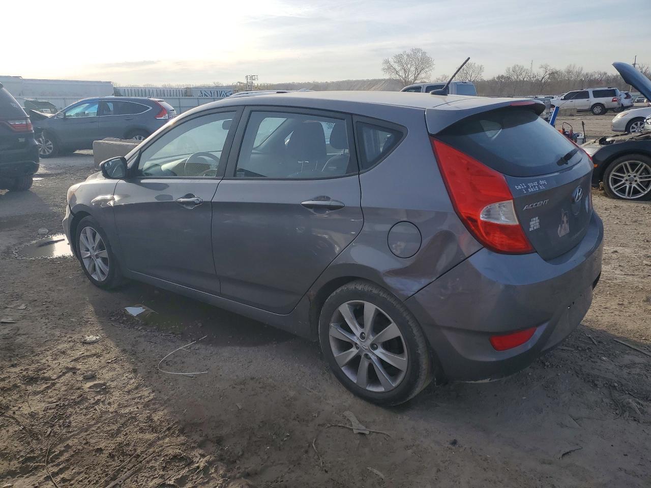 2014 HYUNDAI ACCENT