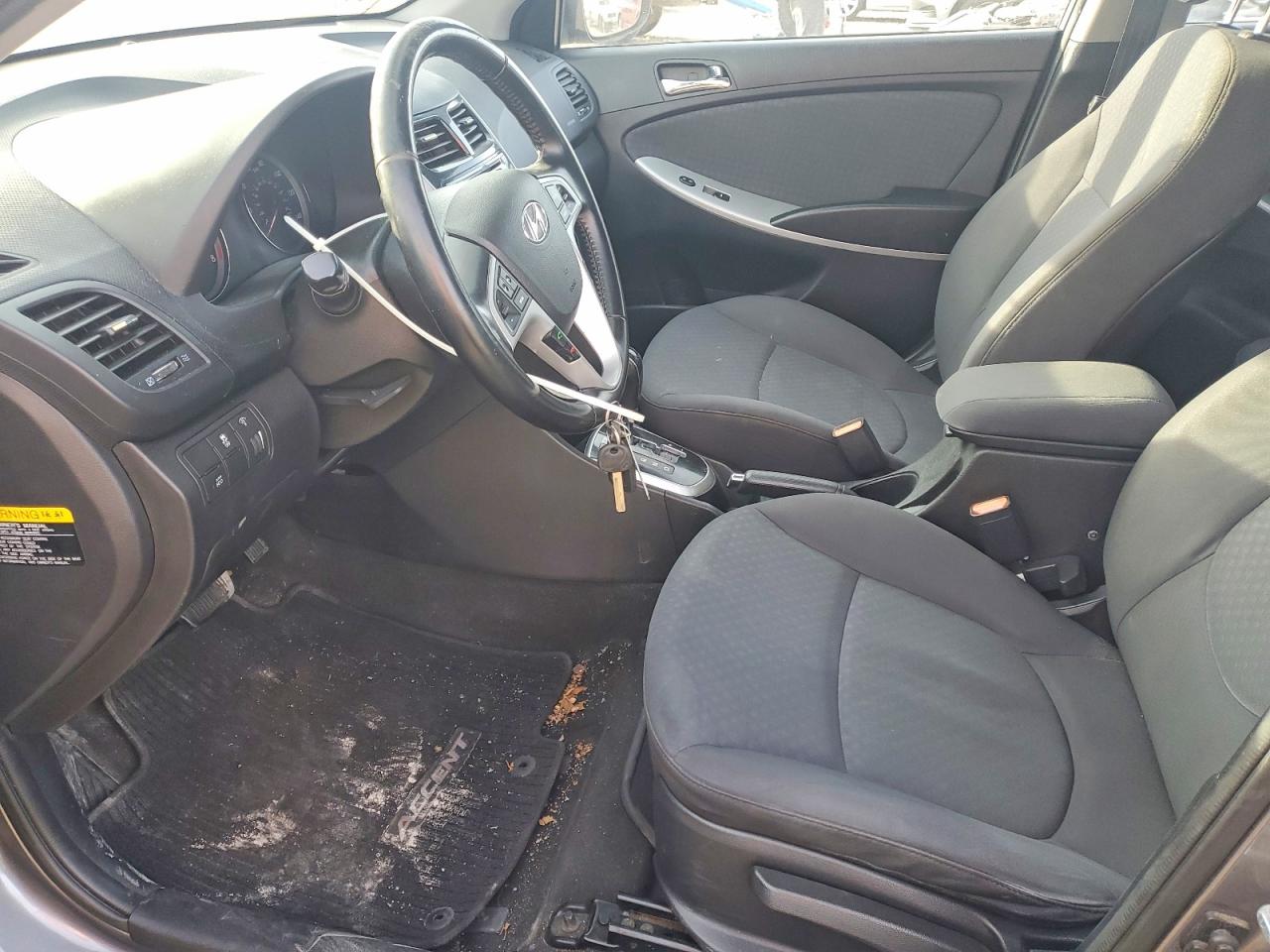 2014 HYUNDAI ACCENT