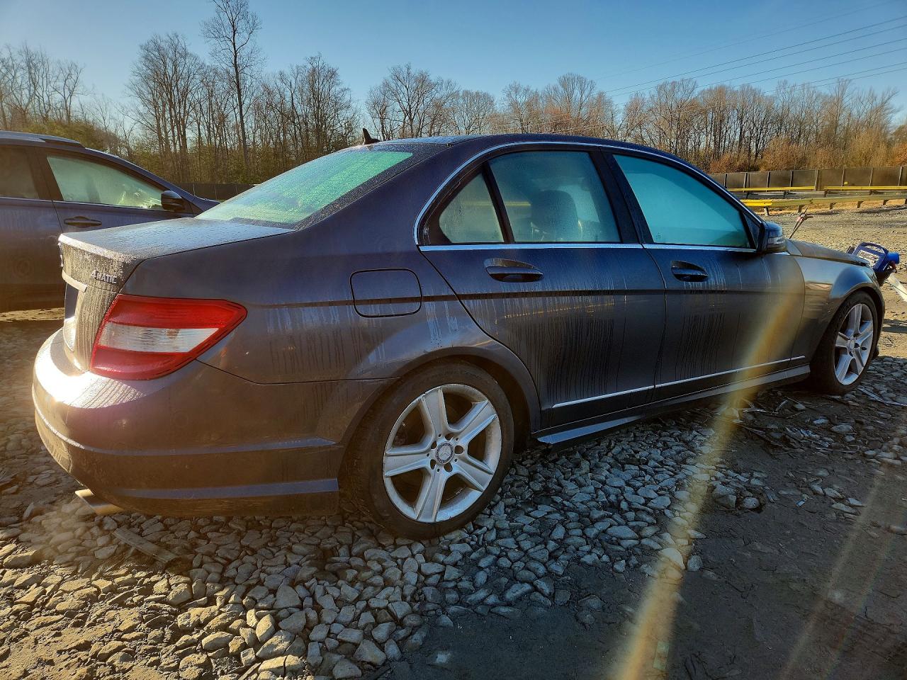 2011 MERCEDES-BENZ C