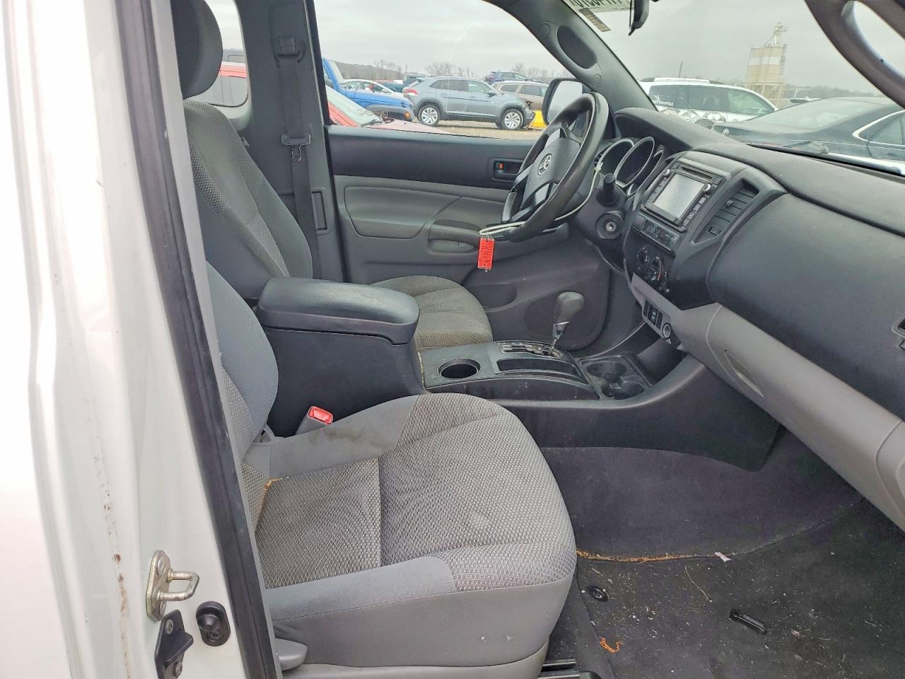 2014 TOYOTA TACOMA