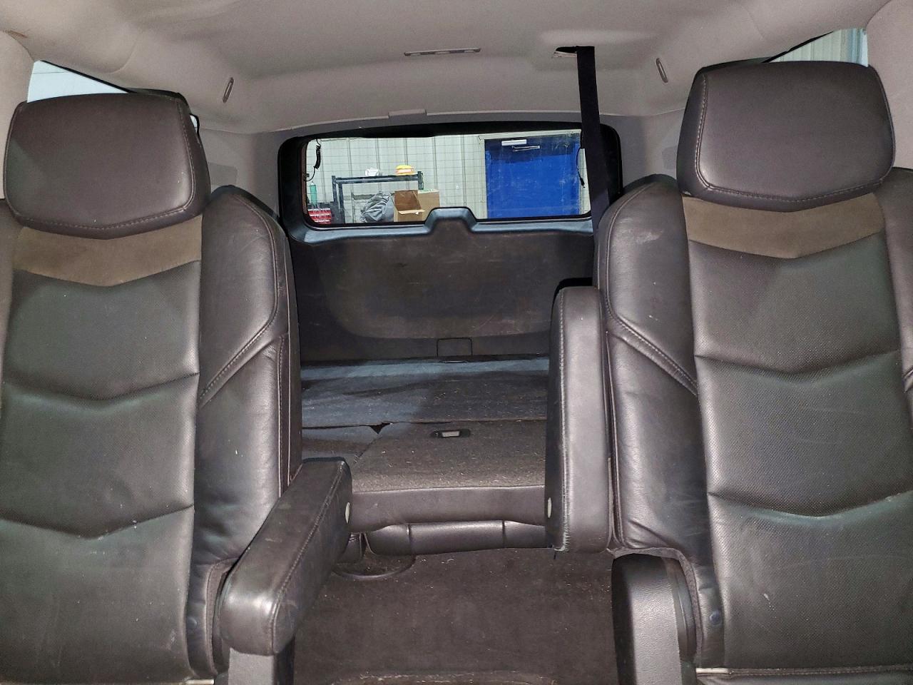 2016 CADILLAC ESCALADE