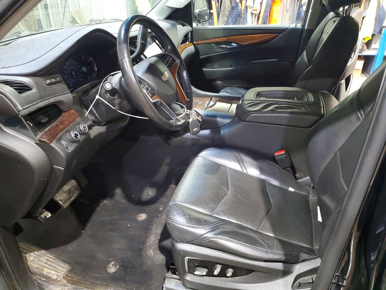 2016 CADILLAC ESCALADE