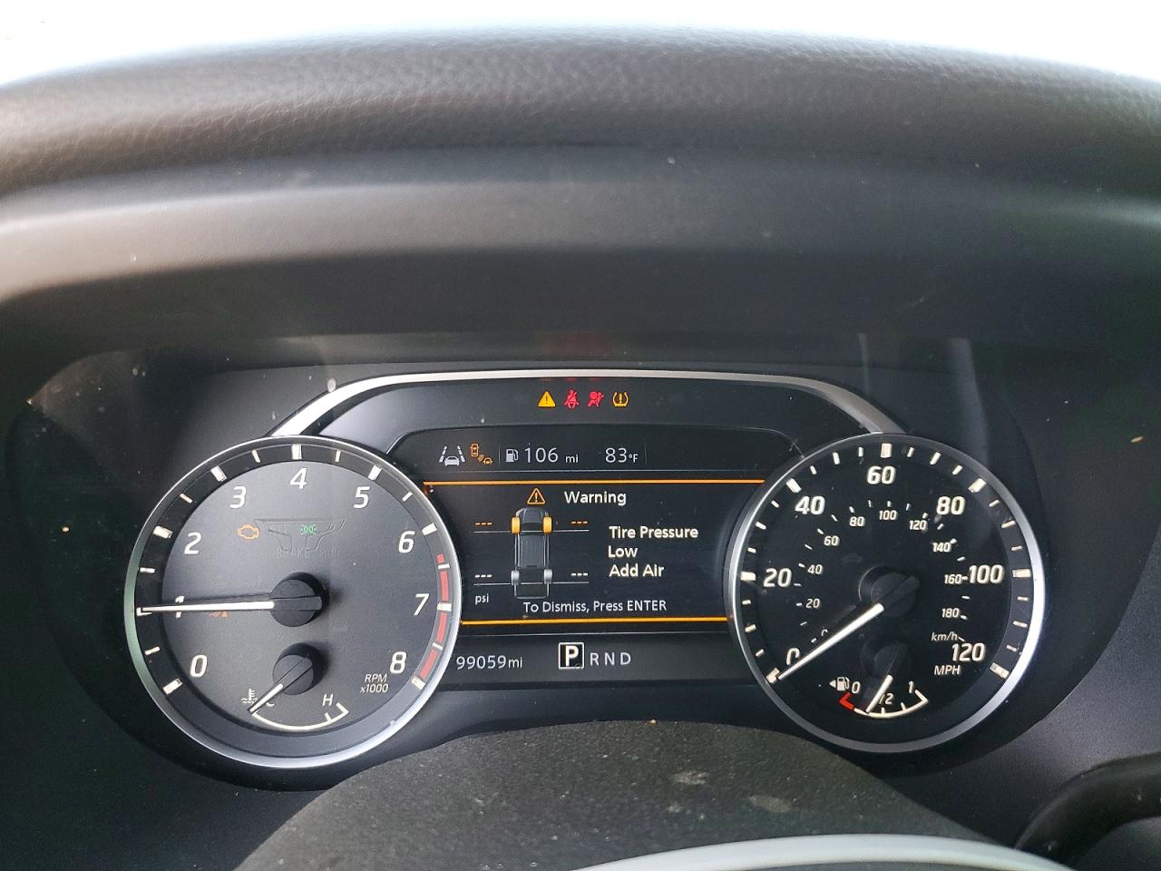2024 NISSAN TITAN