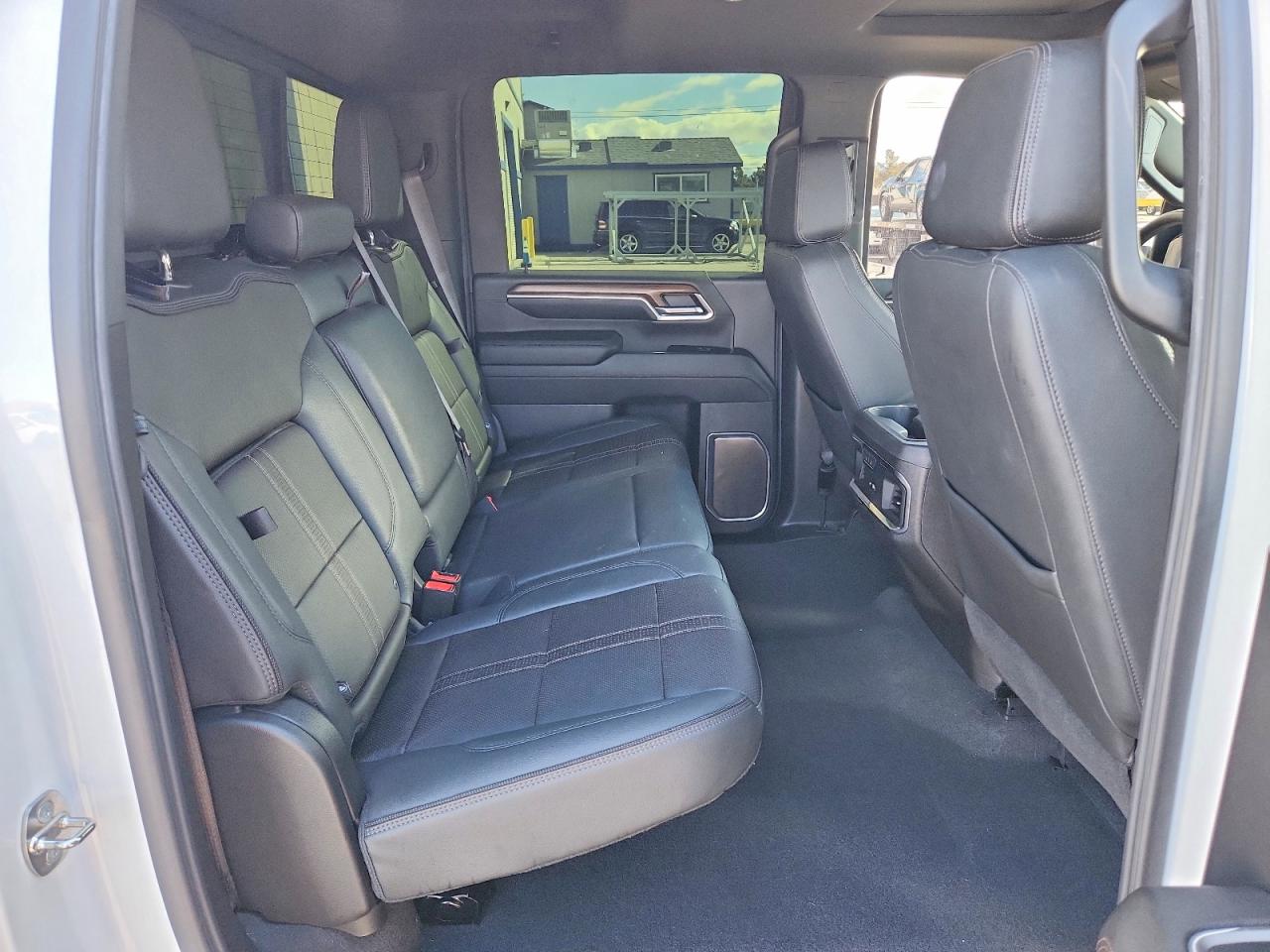 2024 CHEVROLET SILVERADO
