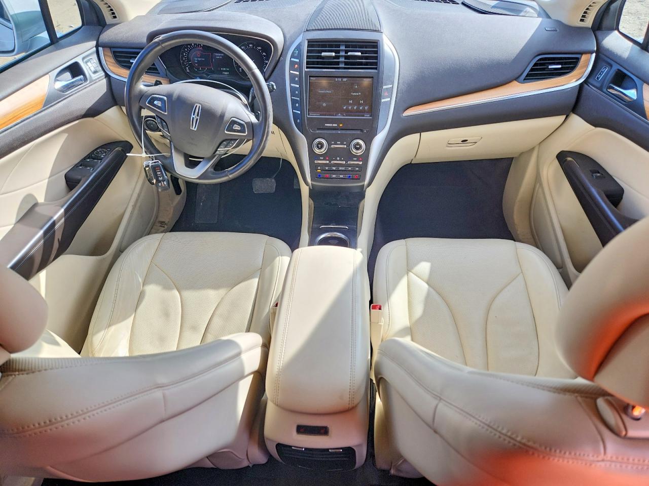 2015 LINCOLN TOWNHOUSE MKZ