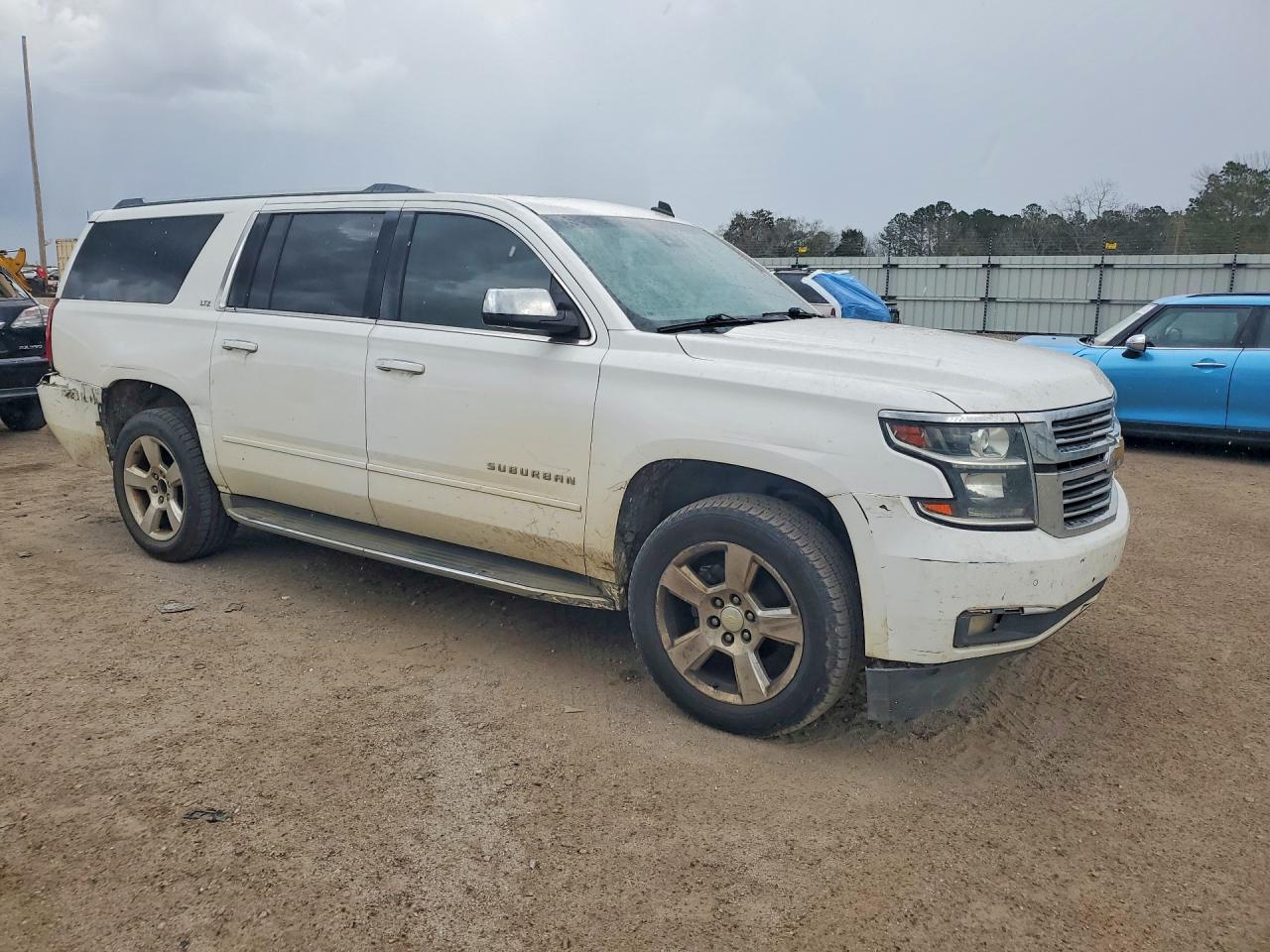 2015 CHEVROLET SUBURBAN