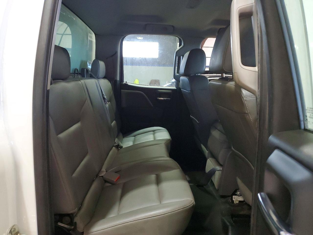 2016 CHEVROLET SILVERADO