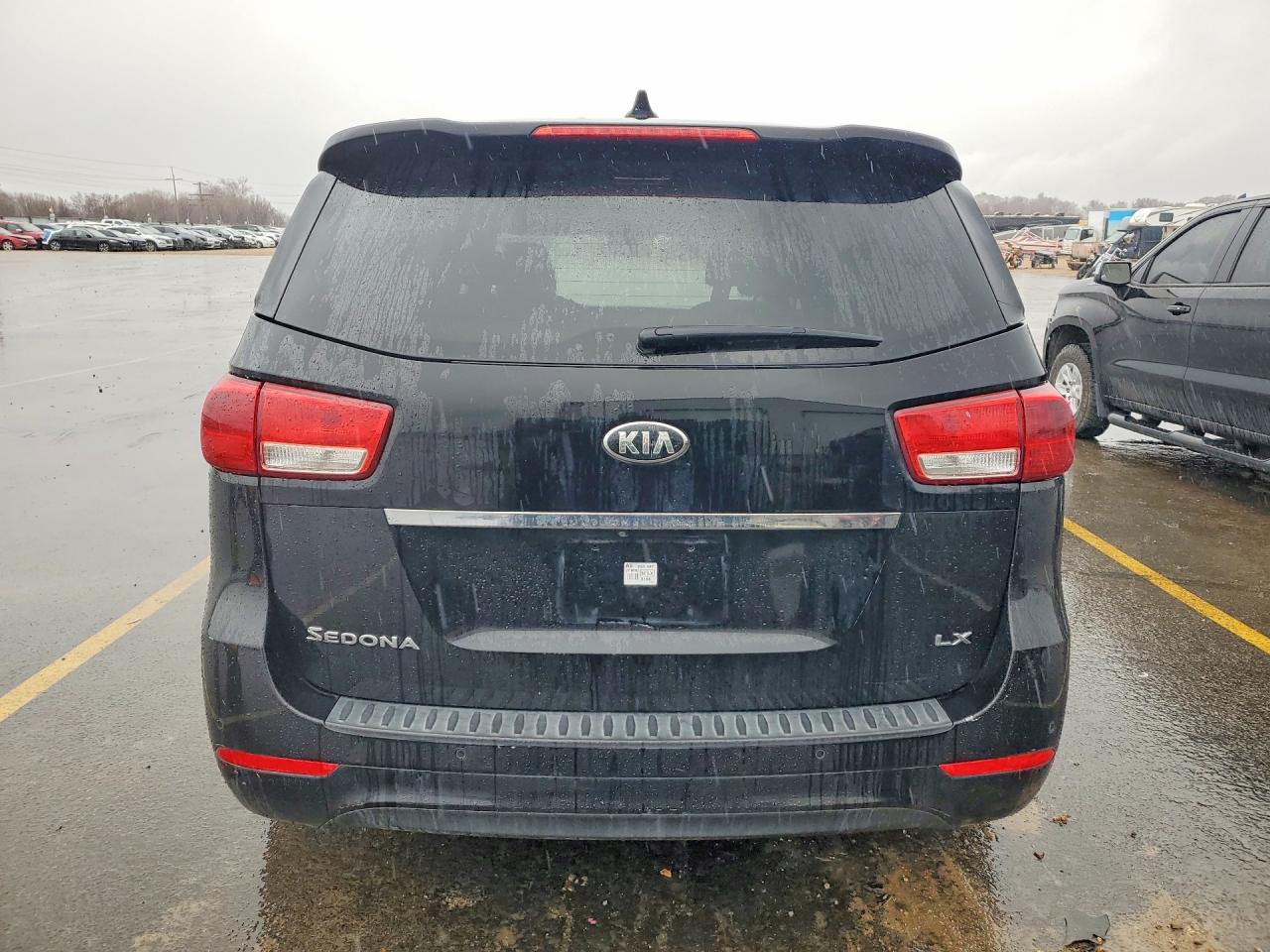 2015 KIA SEDONA