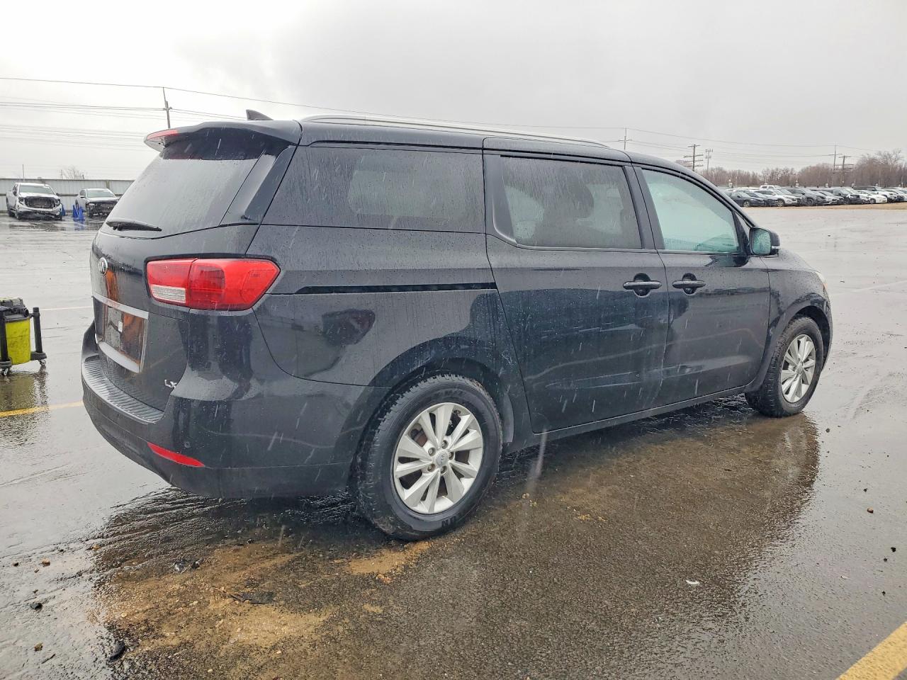 2015 KIA SEDONA