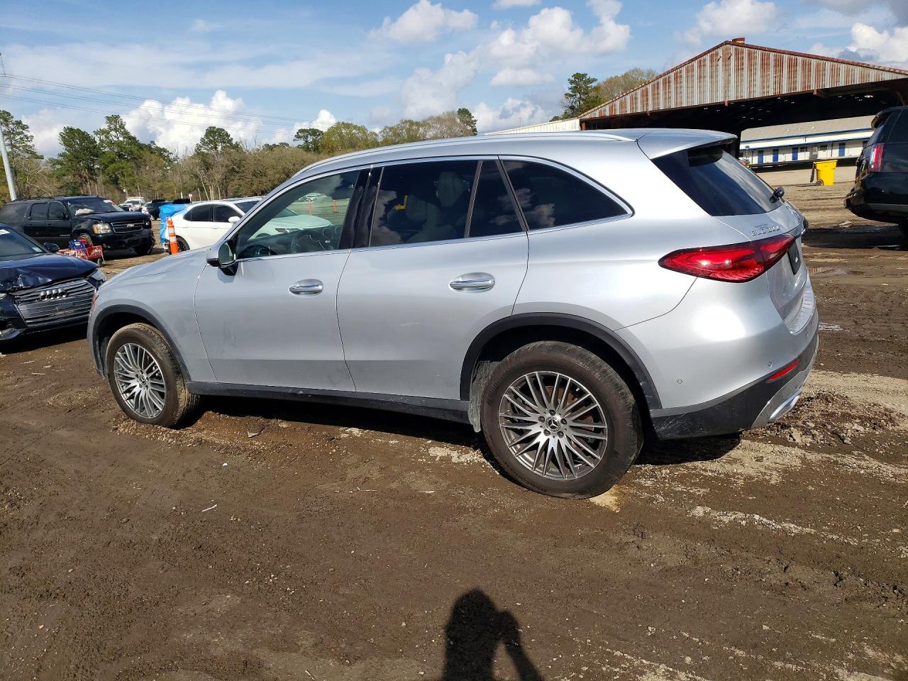 2024 MERCEDES-BENZ GLC-CLASS
