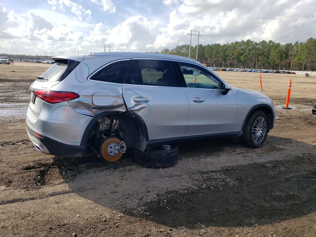 2024 MERCEDES-BENZ GLC-CLASS