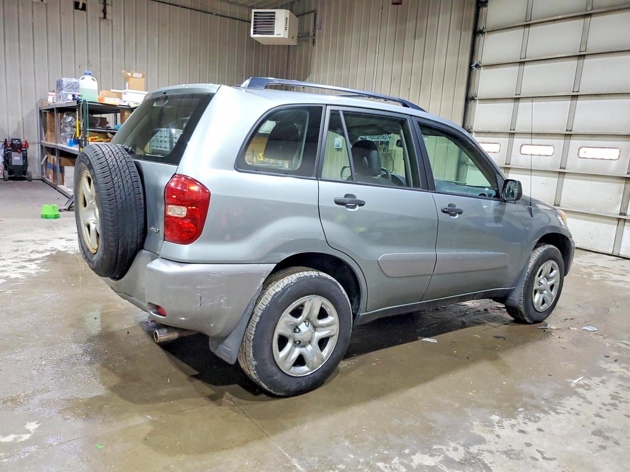 2005 TOYOTA RAV4
