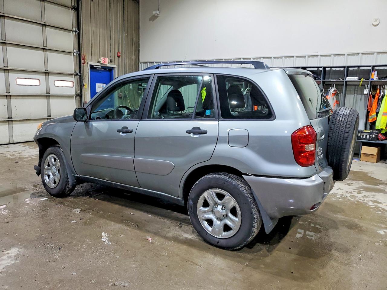 2005 TOYOTA RAV4