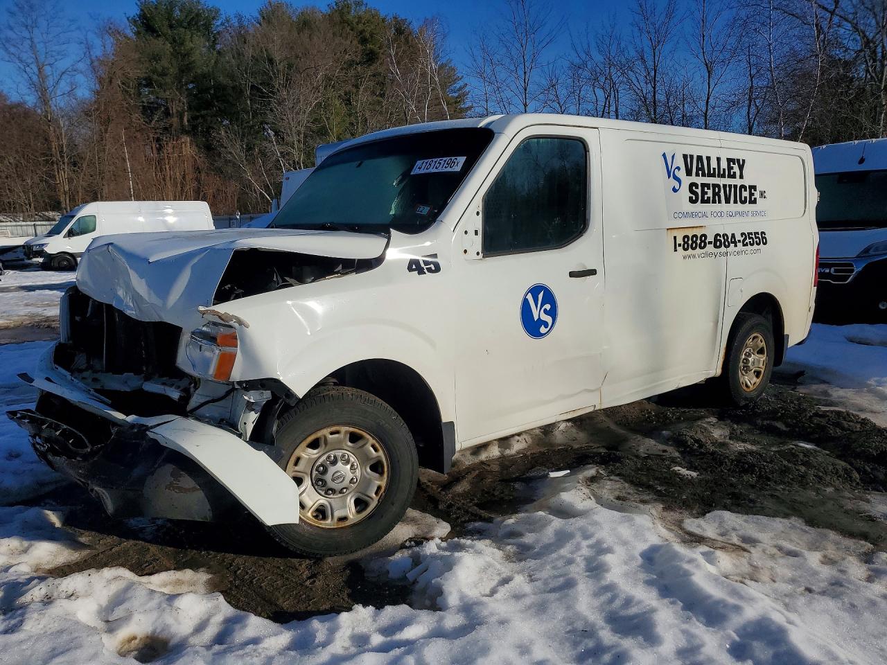 2015 NISSAN NV