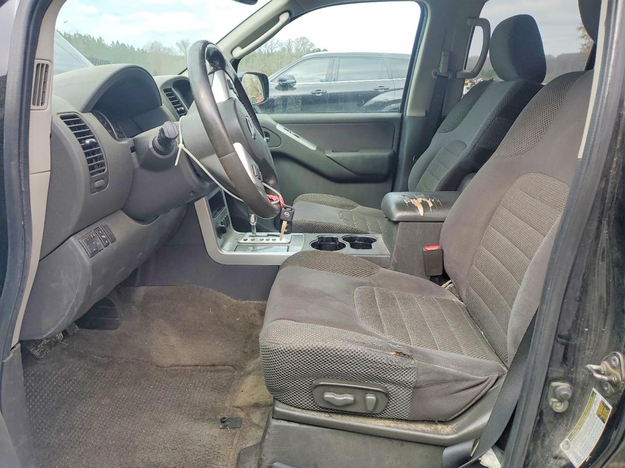 2011 NISSAN PATHFINDER