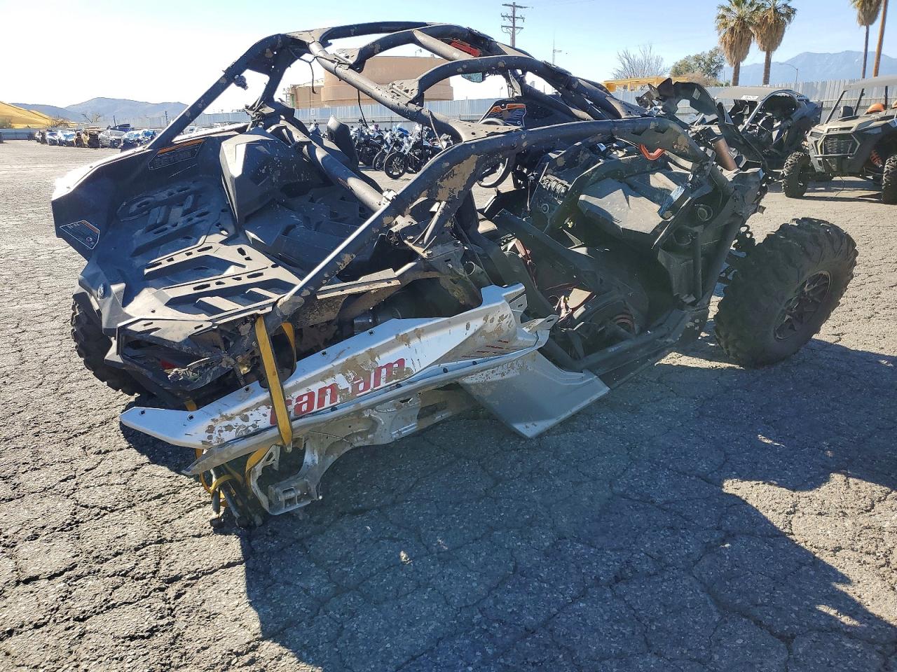 2025 CAN-AM MAVERICK X3