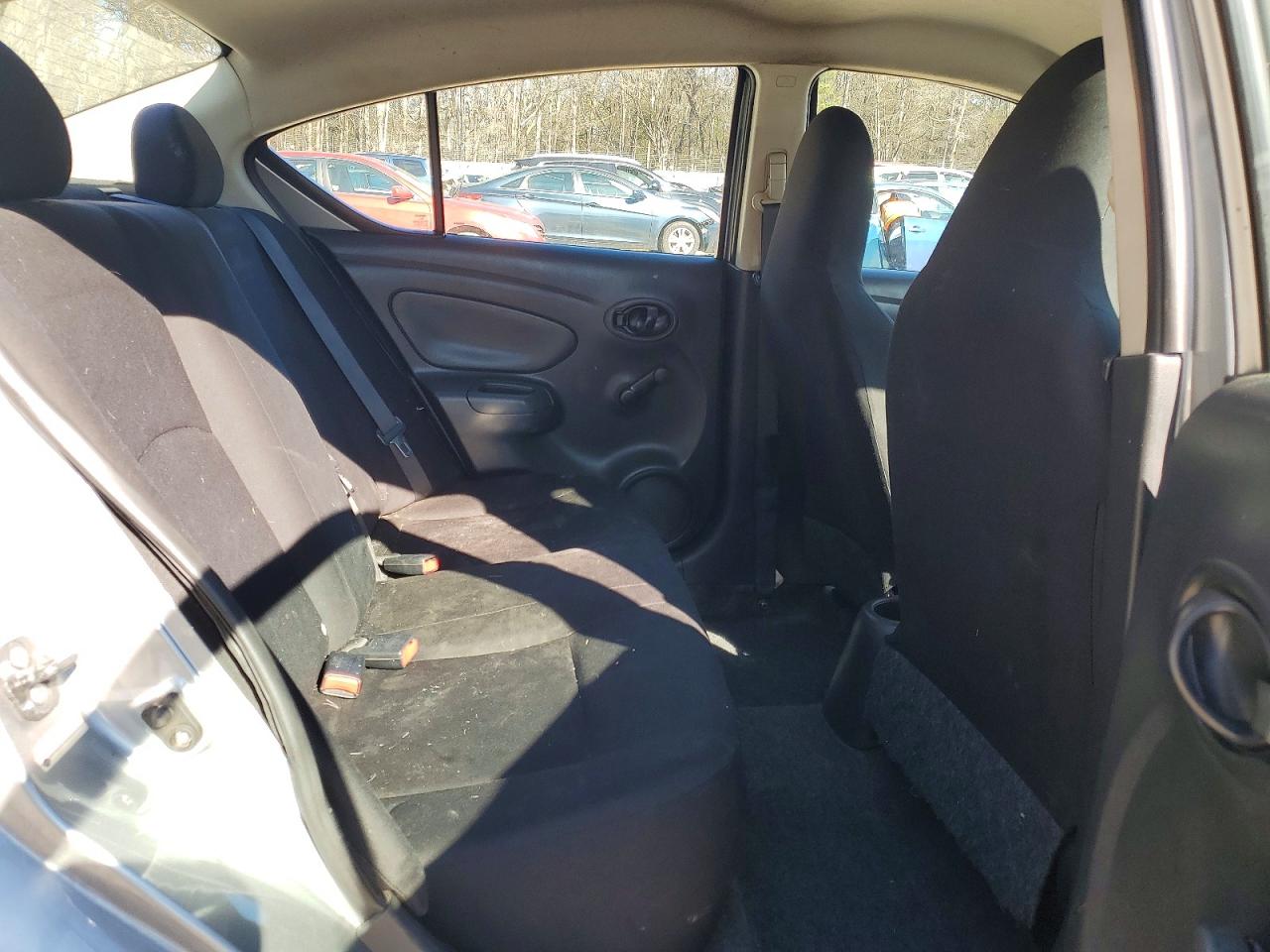 2014 NISSAN VERSA
