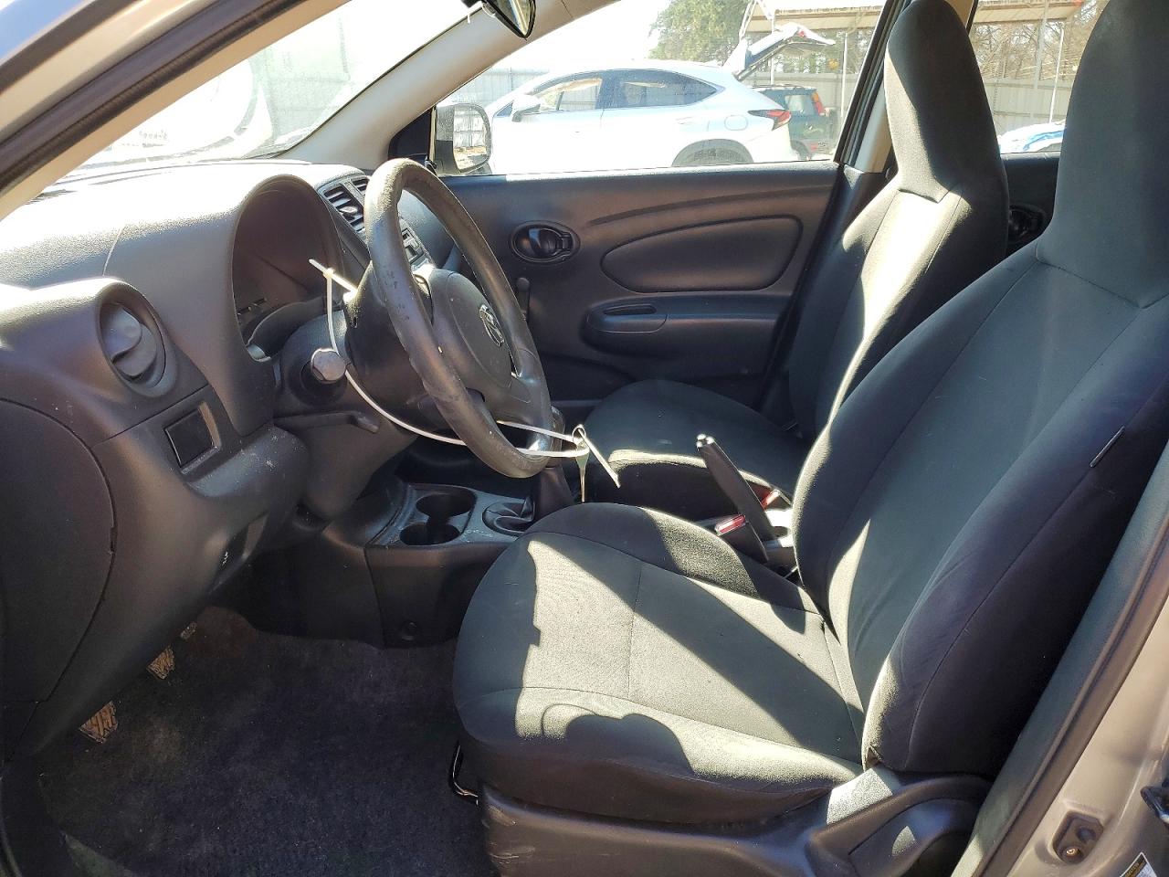 2014 NISSAN VERSA