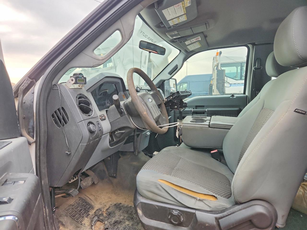 2012 FORD F450