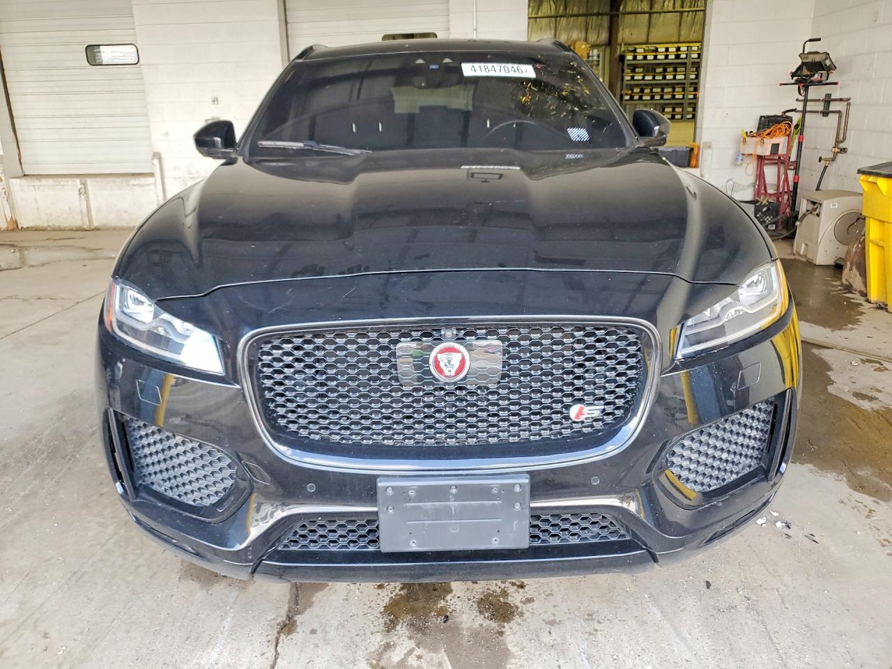 2019 JAGUAR F-PACE