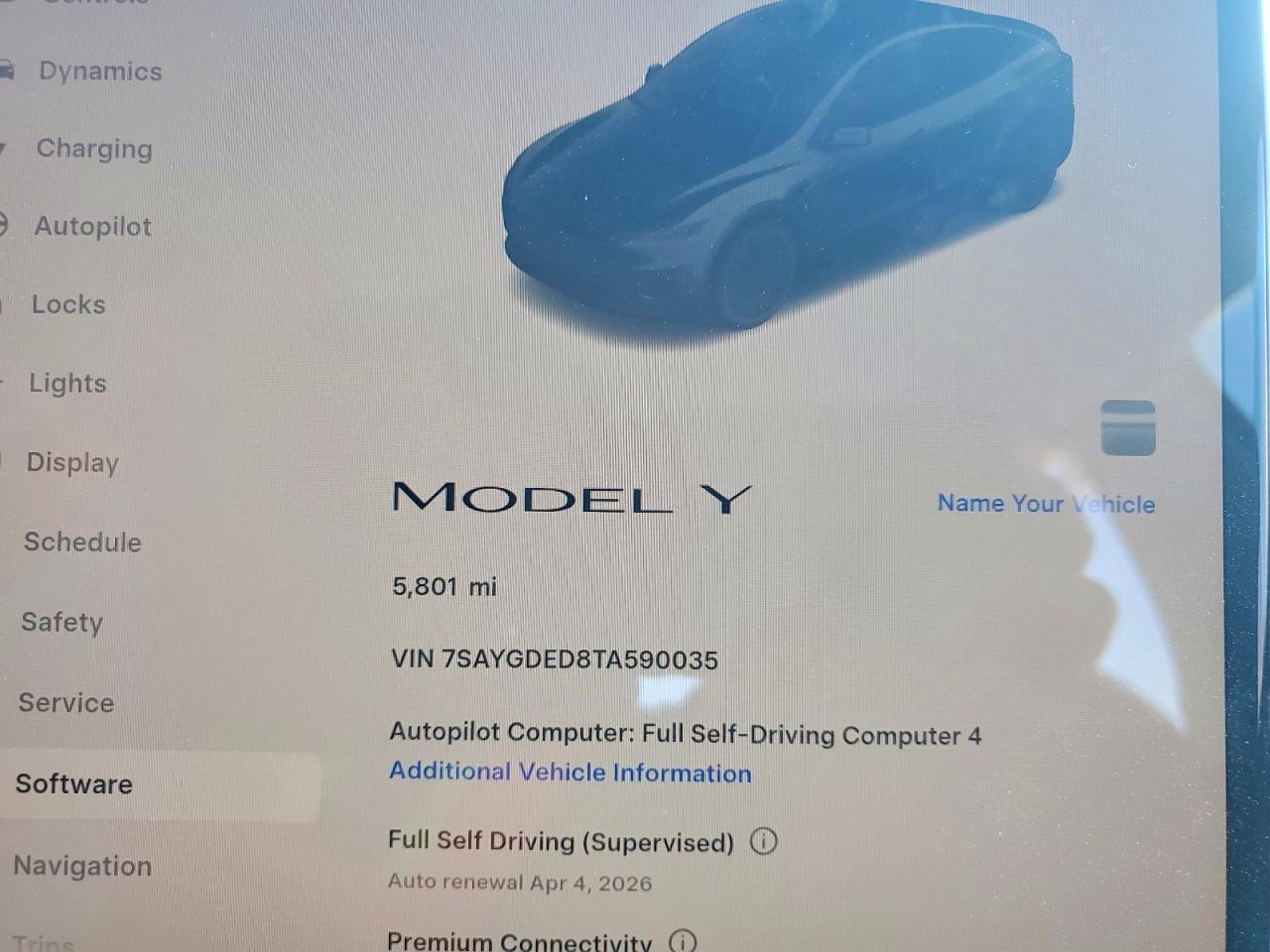 2026 TESLA MODEL Y