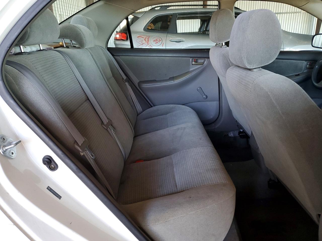 2005 TOYOTA COROLLA