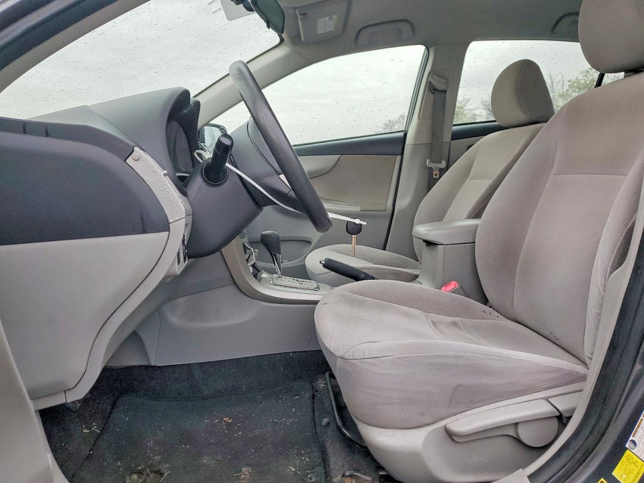2011 TOYOTA COROLLA